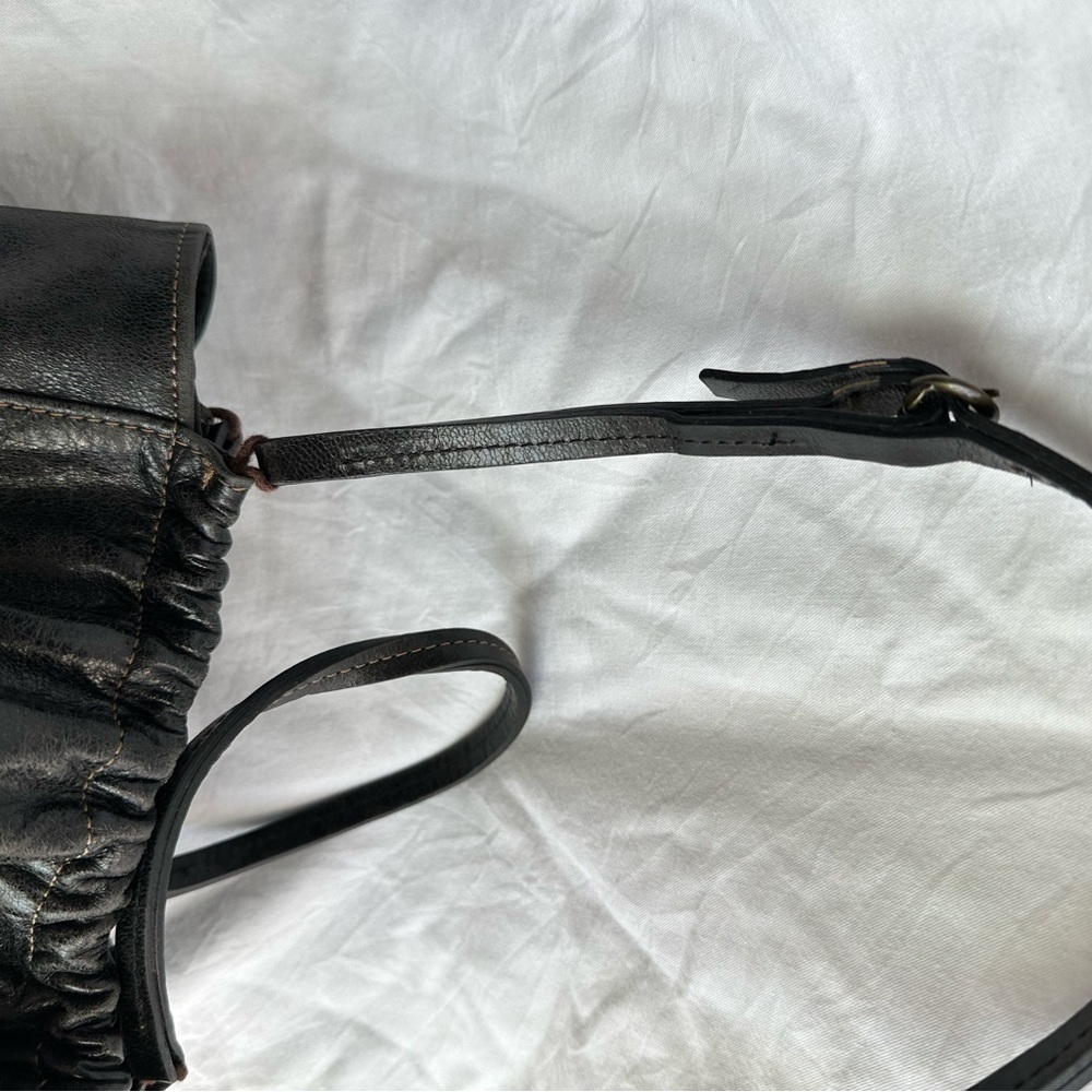 PRÜNE Black Leather Drawstring Backpack with Silver Floral Embroidery OS - Picture 6 of 7